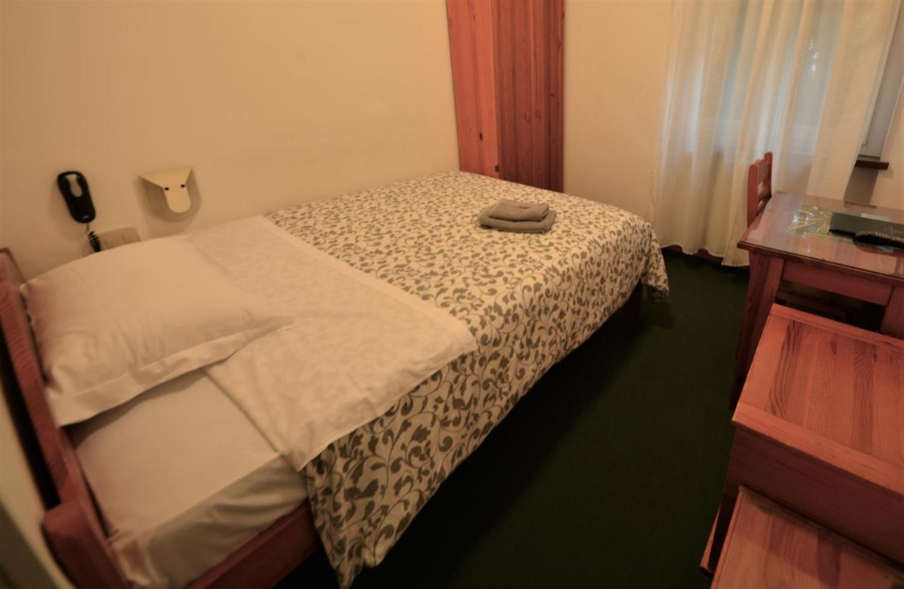 טריאסטה Albergo Alla Valle Di Banne מראה חיצוני תמונה